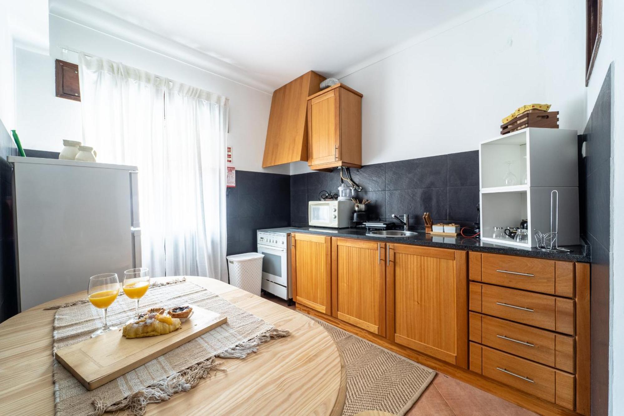 Casino And Beach Apartment By House And People بوفوُ جي فارزيم المظهر الخارجي الصورة
