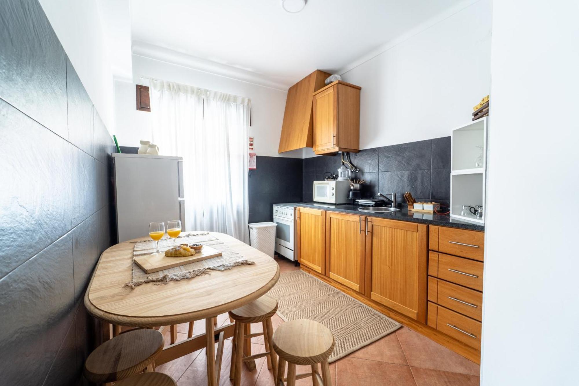 Casino And Beach Apartment By House And People بوفوُ جي فارزيم المظهر الخارجي الصورة